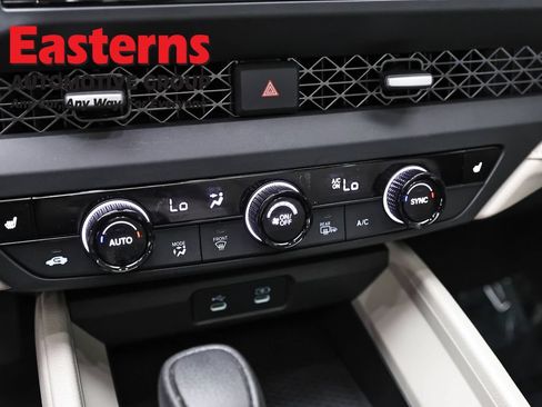 Used 2025 Honda Accord SE image 19