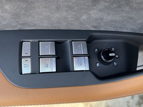 Used 2025 Audi RS 7 Performance w/ Matte Carbon Package image 15