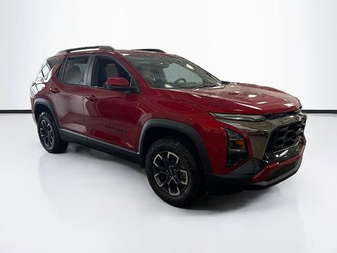New 2026 Chevrolet Equinox ACTIV w/ Safety and Technology Package FWD image 3