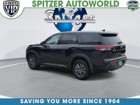 Used 2024 Nissan Pathfinder S AWD/4WD image 7