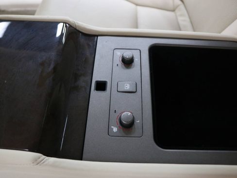 Used 2008 Lexus LS 460 L w/ Preferred Accessory Pkg RWD image 94