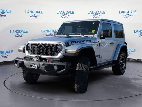 Used 2024 Jeep Wrangler Rubicon image 11