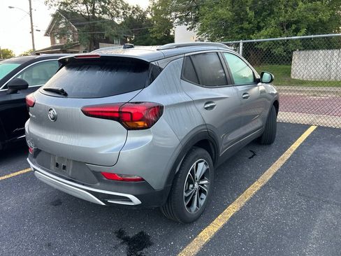 Used 2023 Buick Encore GX Select w/ Safety Package II FWD image 5