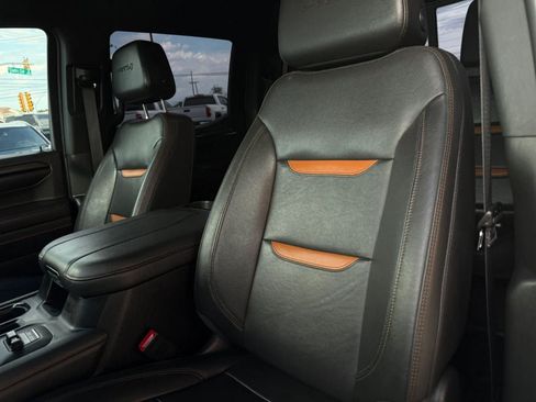 Used 2023 GMC Sierra 1500 AT4 w/ AT4 Premium Package AWD/4WD image 40