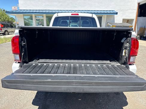 Used 2019 Toyota Tacoma SR RWD image 23