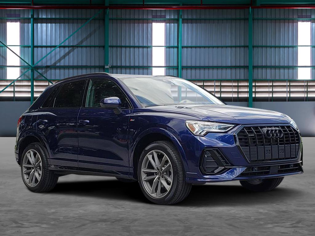 Used 2023 Audi Q3 2.0T Premium Plus w/ Premium Plus Package AWD/4WD image 6