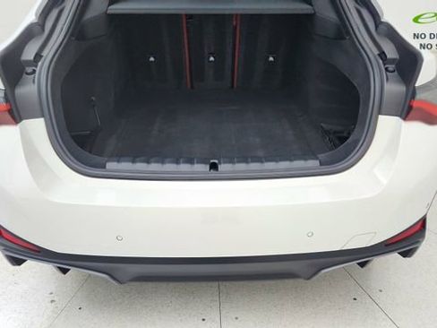 Used 2023 BMW i4 eDrive35 RWD image 14