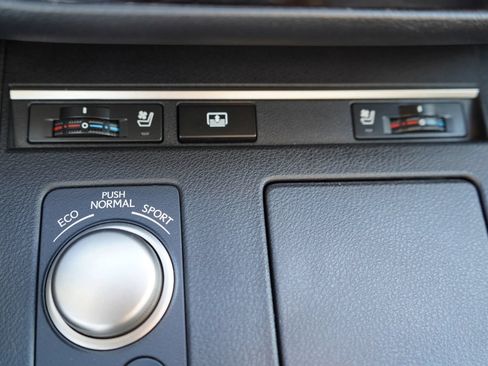 Used 2013 Lexus ES 350 FWD image 13