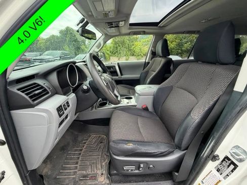 Used 2012 Toyota 4Runner SR5 w/ Convenience Pkg AWD/4WD image 6