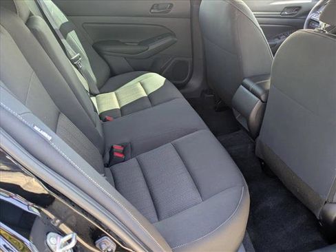 Certified 2025 Nissan Altima 2.5 S image 18