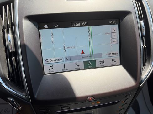 Used 2019 Ford Edge Titanium w/ Equipment Group 301A AWD/4WD image 23