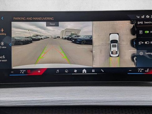 Used 2026 BMW 330i xDrive Sedan AWD/4WD image 13