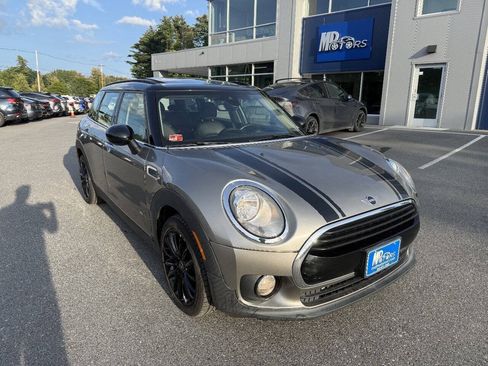 Used 2019 MINI Cooper Clubman ALL4 AWD/4WD image 5