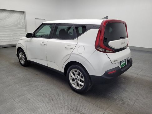 Used 2022 Kia Soul LX w/ Technology Package FWD image 5