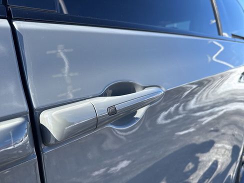 Used 2020 Chrysler Pacifica Touring-L Plus image 20