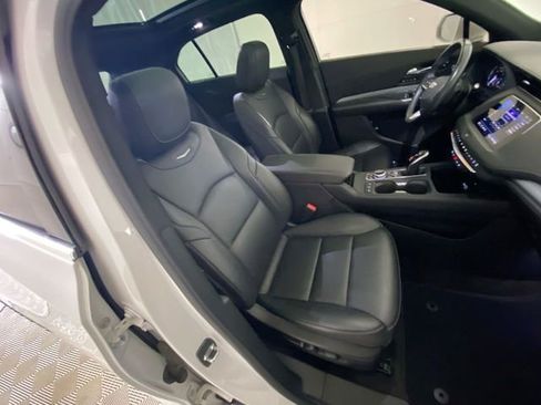 Used 2020 Cadillac XT4 Premium Luxury w/ Cold Weather Package image 13