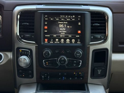 Used 2016 RAM 1500 Laramie w/ Convenience Group AWD/4WD image 51