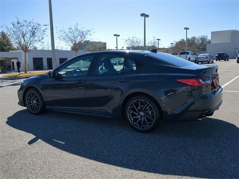 Certified 2025 Toyota Camry SE w/ Convenience Package image 6