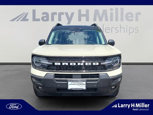 New 2025 Ford Bronco Sport Outer Banks w/ Outer Banks Tech Package+ image 8