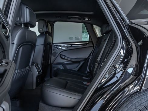 New 2026 Porsche Macan AWD/4WD image 26