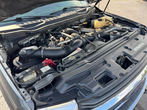 Used 2018 Ford F250 XLT w/ XLT Value Package AWD/4WD image 23