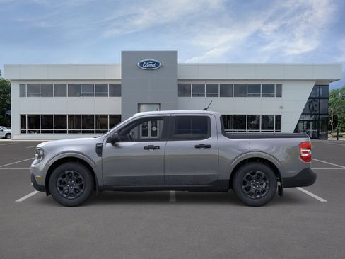 New 2025 Ford Maverick XLT w/ XLT Luxury Package FWD image 27