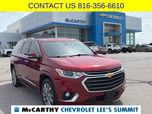 Used 2019 Chevrolet Traverse Premier w/ Driver Confidence II Package FWD image 1