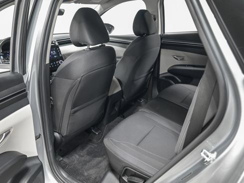 Used 2024 Hyundai Tucson SE AWD/4WD image 24