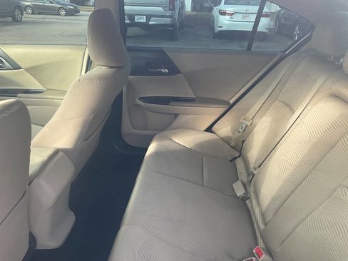Used 2014 Honda Accord LX image 12