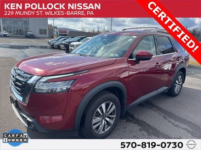 Certified 2022 Nissan Pathfinder SL w/ Lighting Package (N92)