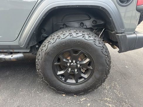 Used 2020 Jeep Wrangler Unlimited Sport image 14