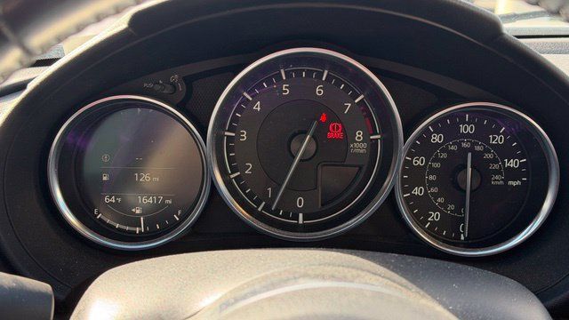 Used 2023 MAZDA MX-5 Miata Grand Touring RWD image 17