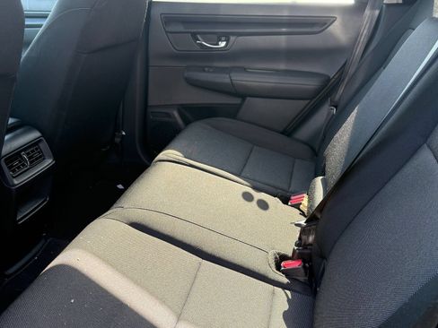Used 2025 Honda CR-V LX image 8