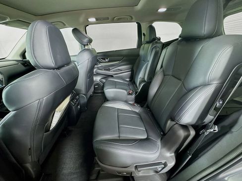 Certified 2025 Subaru Ascent Bronze Edition image 29