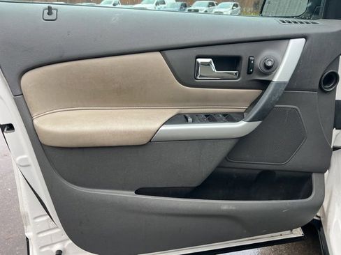 Used 2014 Ford Edge SEL w/ Equipment Group 204A image 19