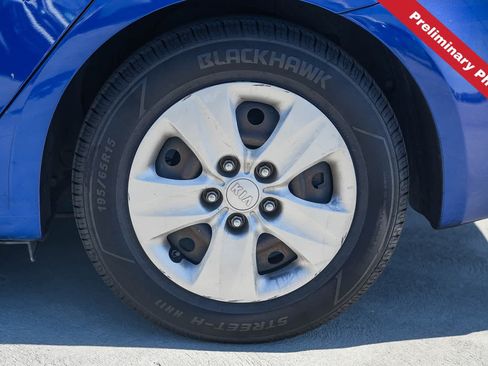 Used 2017 Kia Forte LX FWD image 12