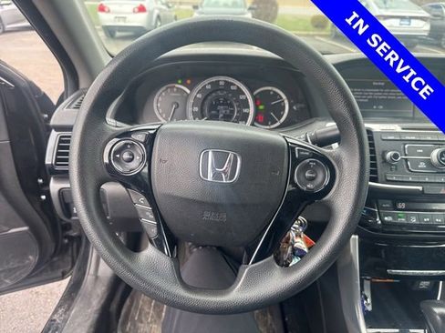 Used 2017 Honda Accord LX image 6