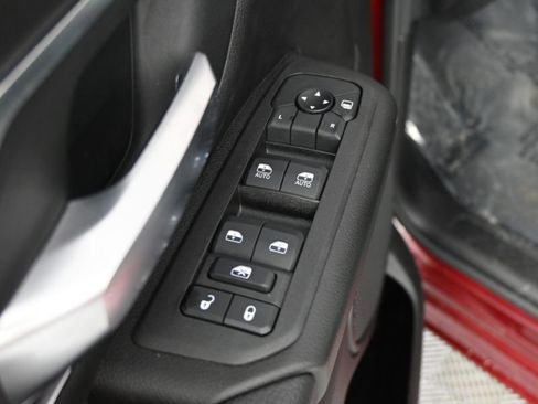 Used 2025 RAM 1500 Big Horn AWD/4WD image 19