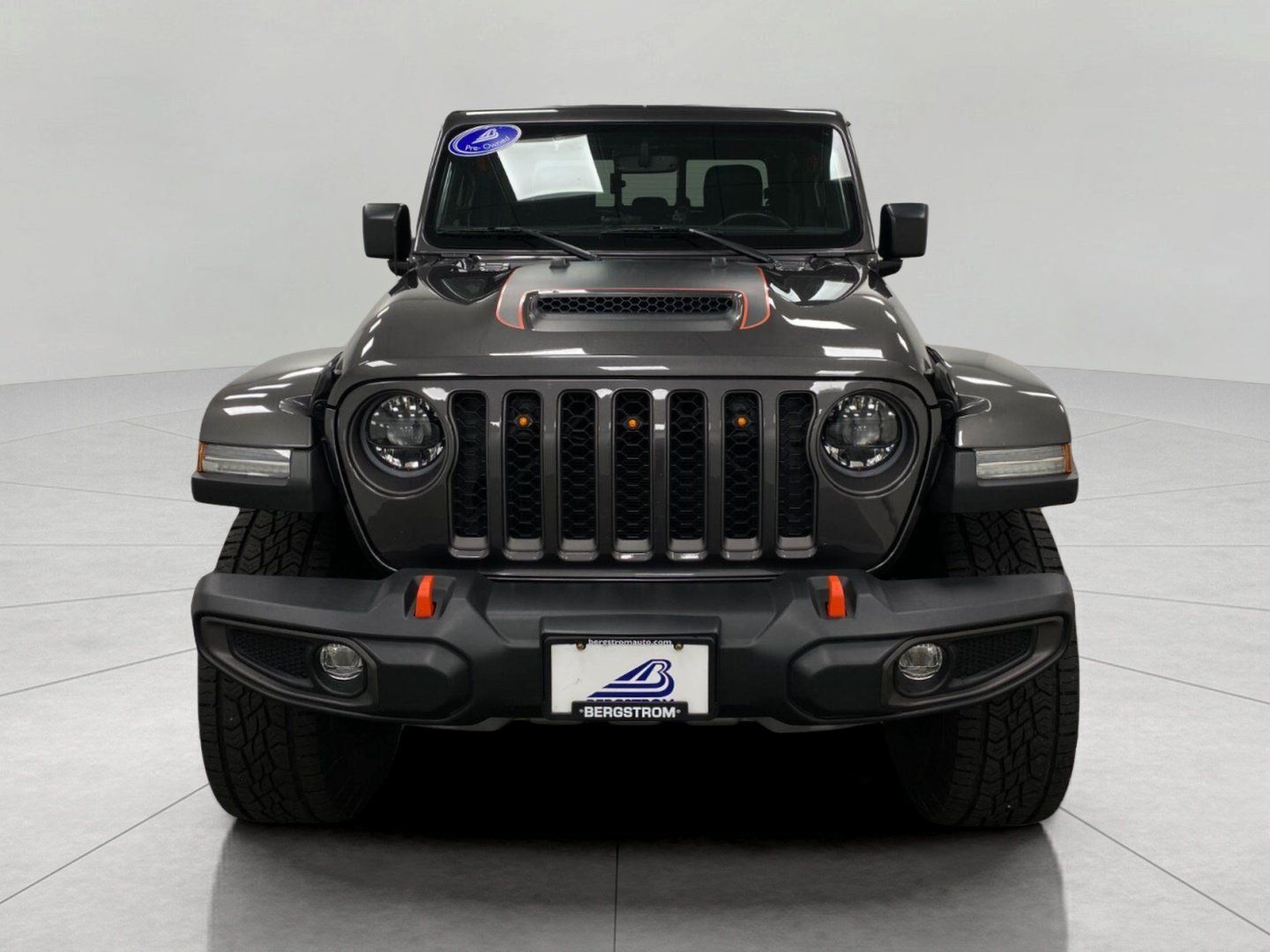 Used 2023 Jeep Gladiator Mojave w/ LED Lighting Group AWD/4WD image 11