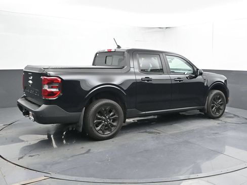 Used 2023 Ford Maverick Lariat w/ Lariat Luxury Package FWD image 3
