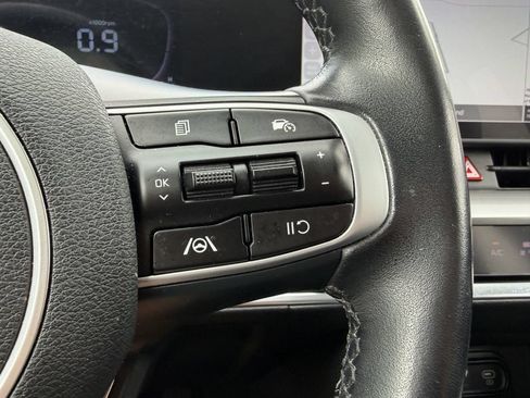 Used 2023 Kia Sportage EX FWD image 29