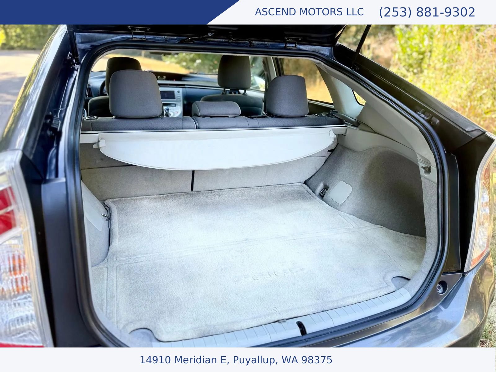 Used 2012 Toyota Prius Two FWD image 16