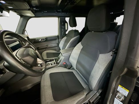 Used 2025 Ford Bronco Big Bend image 13