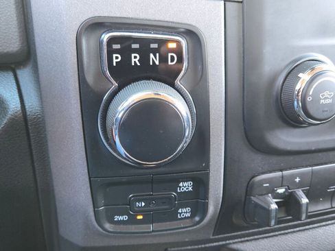 Used 2014 RAM 1500 Express image 23