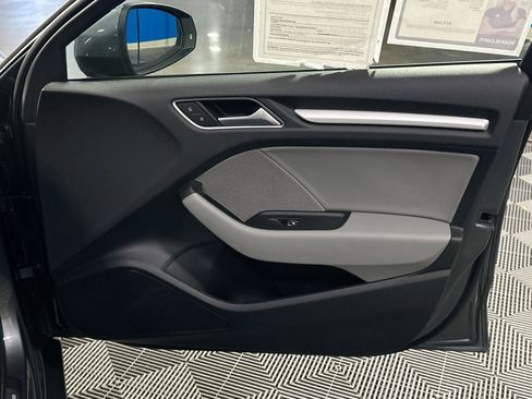 Used 2017 Audi A3 2.0T Premium image 39