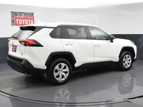 Used 2024 Toyota RAV4 LE image 4