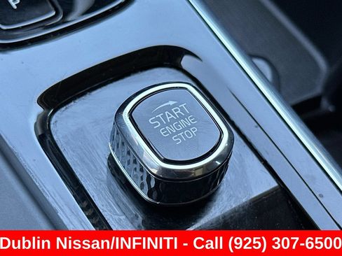 Used 2023 Volvo XC60 B5 Core w/ Protection Package Premier FWD image 34
