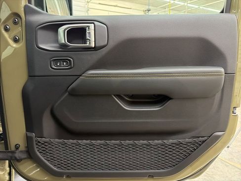 New 2026 Jeep Wrangler Sahara image 25