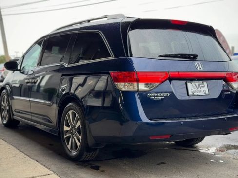Used 2016 Honda Odyssey Touring image 4