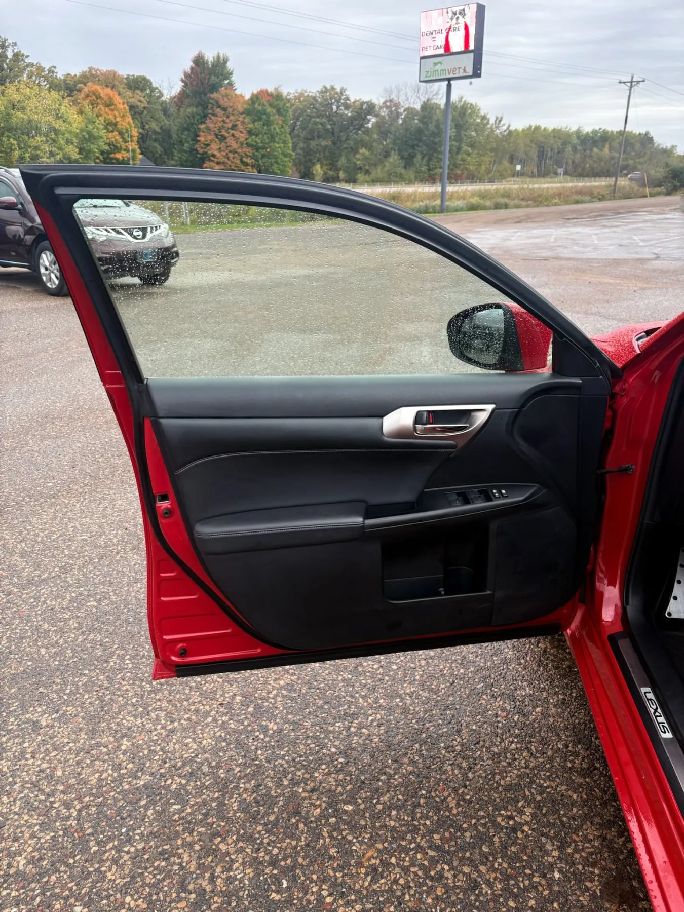 Used 2014 Lexus CT 200h w/ F Sport w/Nuluxe Interior FWD image 11